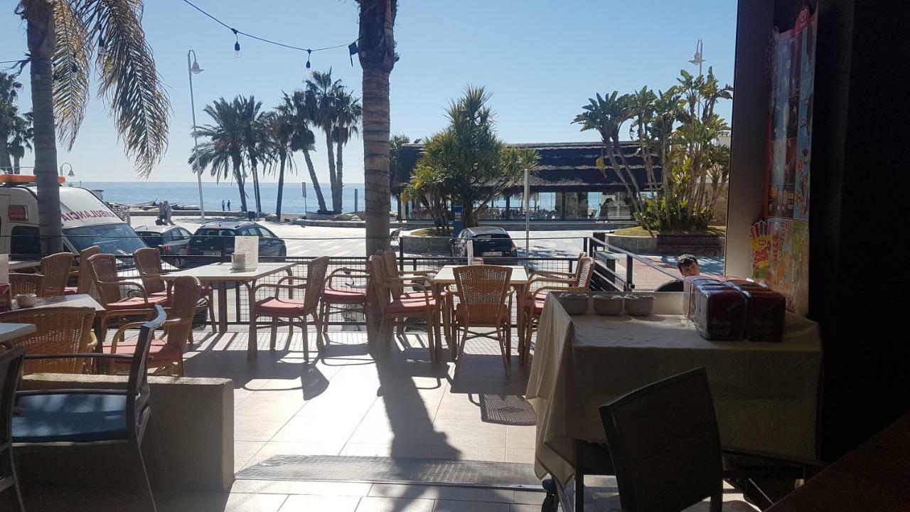 Nice Seafront Apartment Almunecar Bagian luar foto